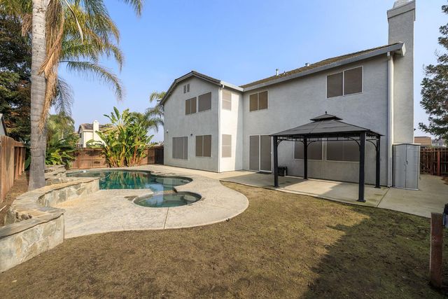 1537 Atlantic Ave, Ripon, CA 95366