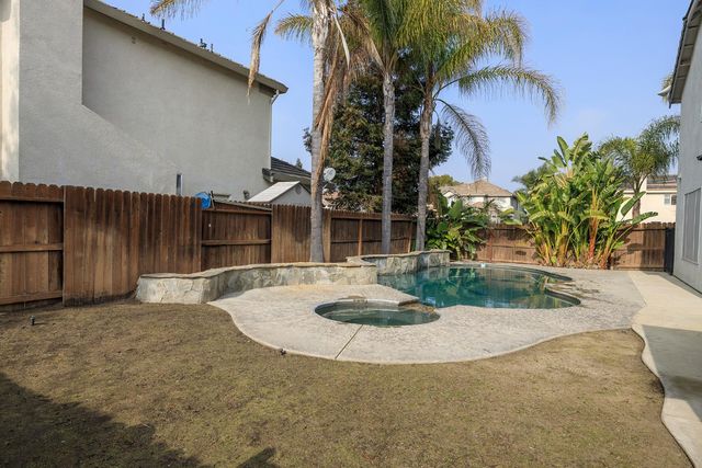1537 Atlantic Ave, Ripon, CA 95366