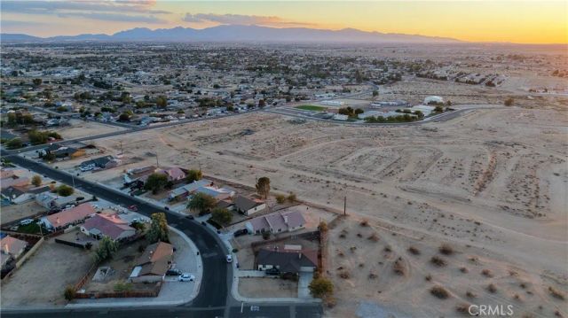 16226 Brookfield Drive, Victorville, CA 92394