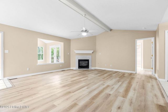 1601 Spinner Pl, La Grange, KY 40031