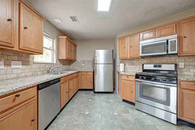 3914 Crystal Pass Court, Katy, TX 77449