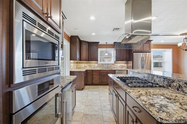 1308 Waverly Street, Lake Charles, LA 70605