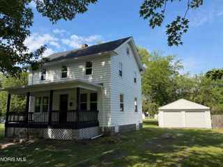 1207 Vanderbilt Road, Toledo, OH 43615