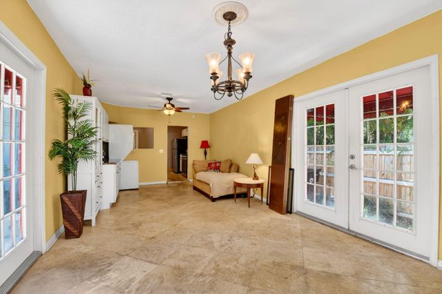 411 51 Street, West Palm Beach, FL 33407