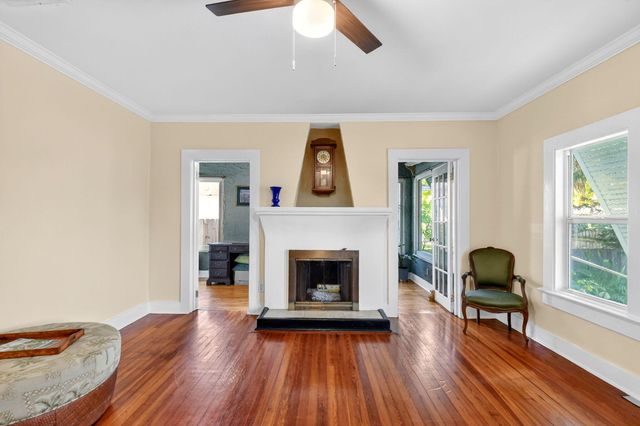 411 51 Street, West Palm Beach, FL 33407