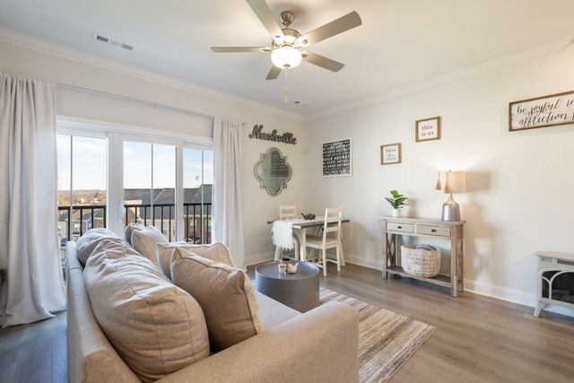 4018 Orsman Ln, Antioch, TN 37013