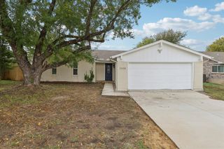 2608 Shenandoah Drive, Arlington, TX 76014