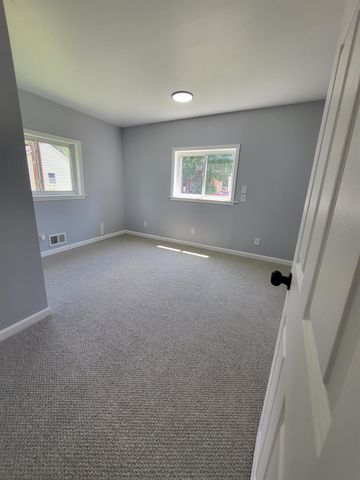 617 Macdonald Avenue, Flint, MI 48507