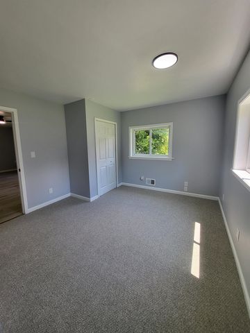 617 Macdonald Avenue, Flint, MI 48507