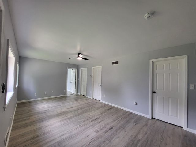617 Macdonald Avenue, Flint, MI 48507