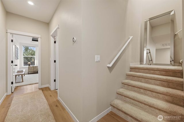 2031 E 9th Street, La Center, WA 98629