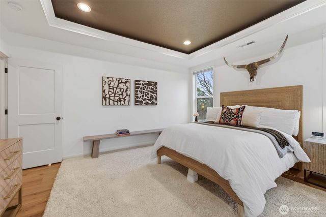 2031 E 9th Street, La Center, WA 98629