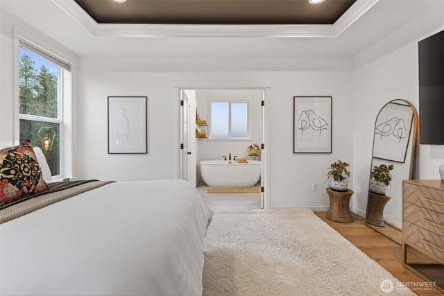 2031 E 9th Street, La Center, WA 98629