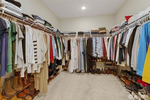 2031 E 9th Street, La Center, WA 98629