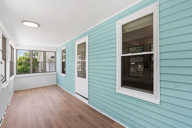386 Thacher St, Attleboro, MA 02703