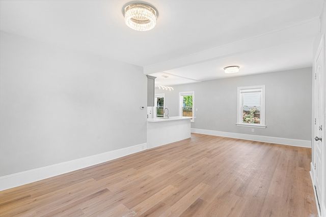 386 Thacher St, Attleboro, MA 02703
