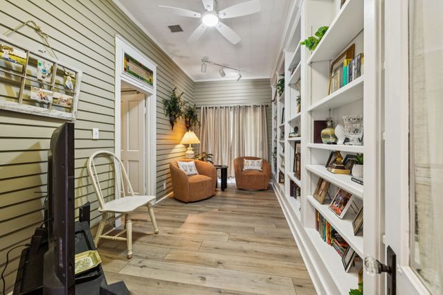 56 Main St, E, Gordonsville, TN 38563