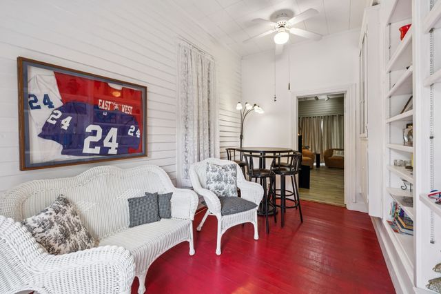 56 Main St, E, Gordonsville, TN 38563