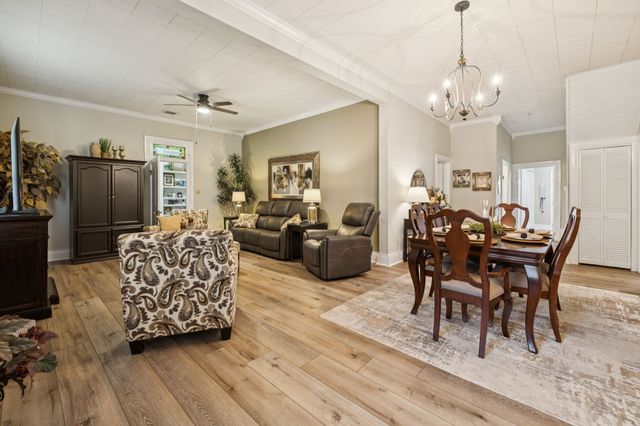 56 Main St, E, Gordonsville, TN 38563