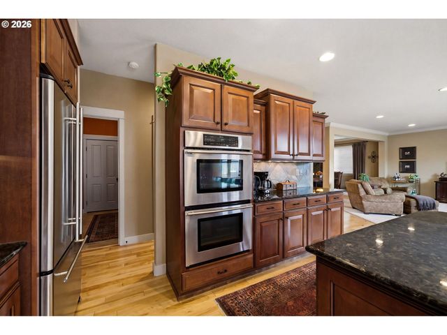 12930 Nw TIGON Ln, Portland, OR 97229