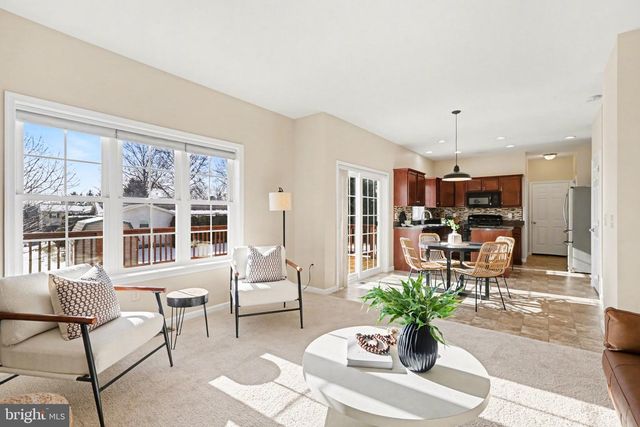 771 HOFFMAN DR, Harrisburg, PA 17111