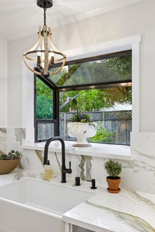 210 Duck Court, Foster City, CA 94404