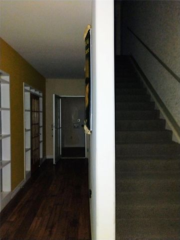 9788 Clarewood Drive 105, Houston, TX 77036