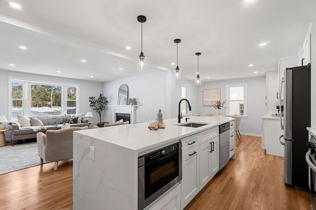 378 Linebrook Road, Ipswich, MA 01938