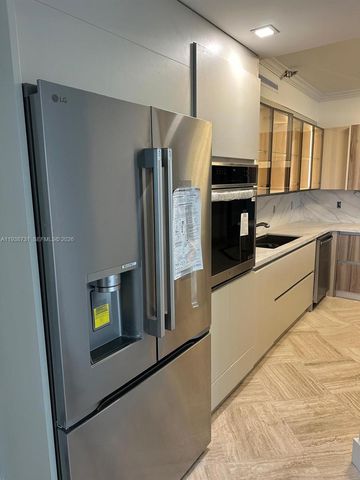 19500 Turnberry Way 12E, Aventura, FL 33180