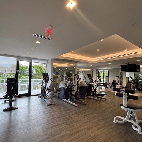 19500 Turnberry Way 12E, Aventura, FL 33180