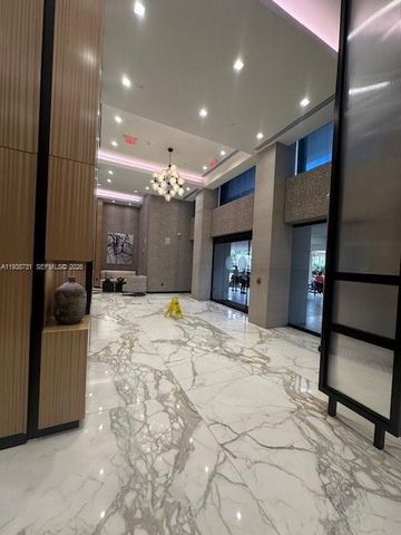 19500 Turnberry Way 12E, Aventura, FL 33180