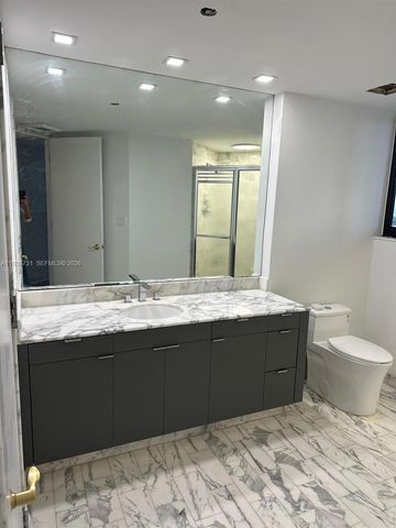 19500 Turnberry Way 12E, Aventura, FL 33180