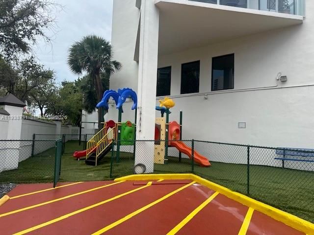 19500 Turnberry Way 12E, Aventura, FL 33180