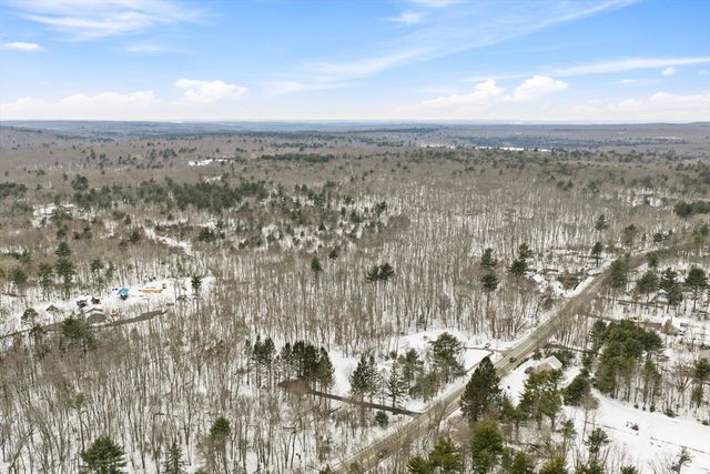 60 Webster, Douglas, MA 01516