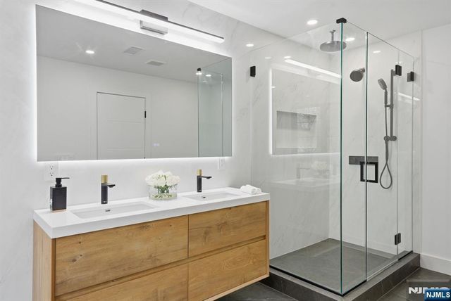 7 Cedar Court, Demarest, NJ 07627