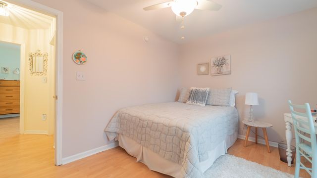 2898 Cambridge Way, Highland, IN 46322