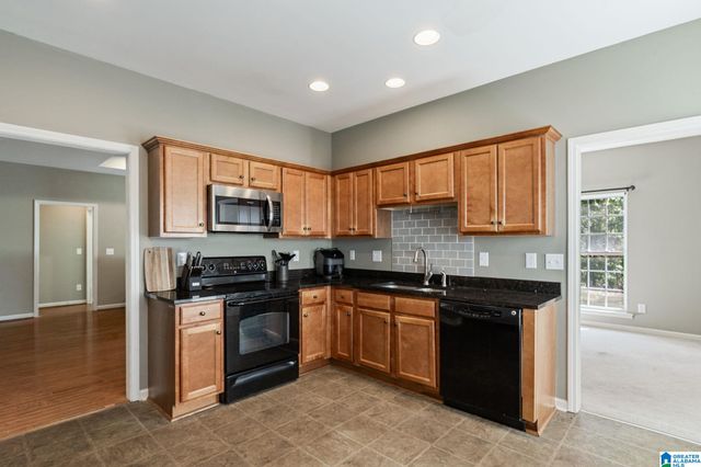 881 NARROWS POINT DRIVE, Birmingham, AL 35242