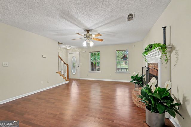 206 Christian Walk, Mcdonough, GA 30252