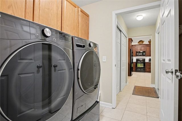 35 Maple Center Road, Greece, NY 14468