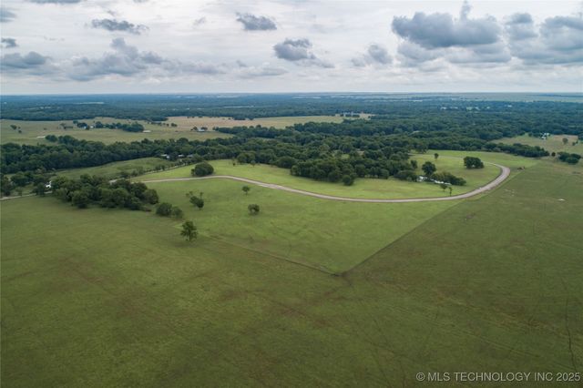 13 N 3994 Drive, Ramona, OK 74061