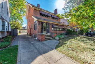 2165 Arthur Avenue, Lakewood, OH 44107