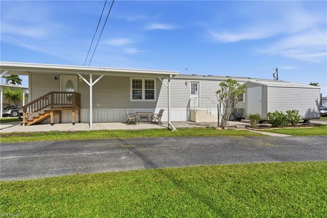 5558 Palm Beach BLVD # 249, Fort Myers, FL 33905