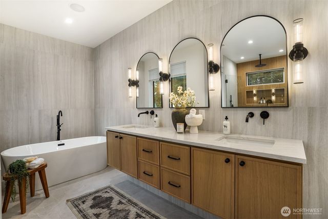 31 Kendall PL, Snoqualmie Pass, WA 98068