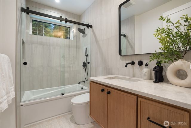 31 Kendall PL, Snoqualmie Pass, WA 98068