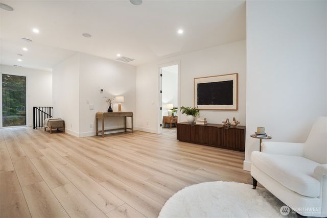 31 Kendall PL, Snoqualmie Pass, WA 98068