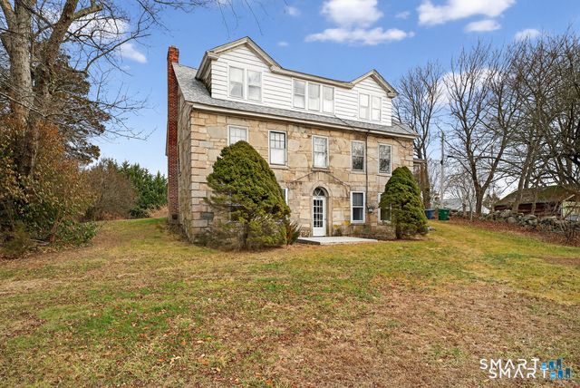 153 Old Norwich Road, Waterford, CT 06375