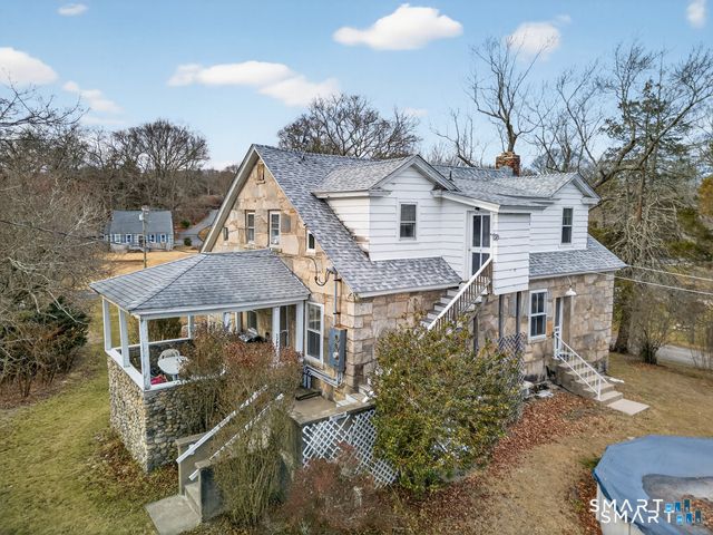 153 Old Norwich Road, Waterford, CT 06375