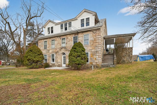 153 Old Norwich Road, Waterford, CT 06375