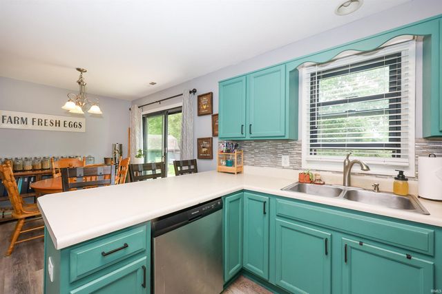 1945 York Court, Huntington, IN 46750