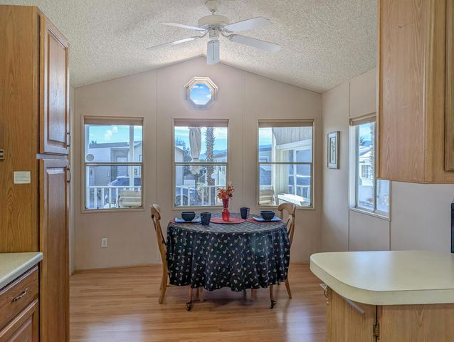 70200 Dillon Road 422, Desert Hot Springs, CA 92241